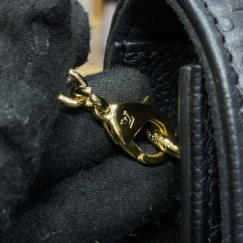 Replica Louis Vuitton Wallet On Chain Lily Black