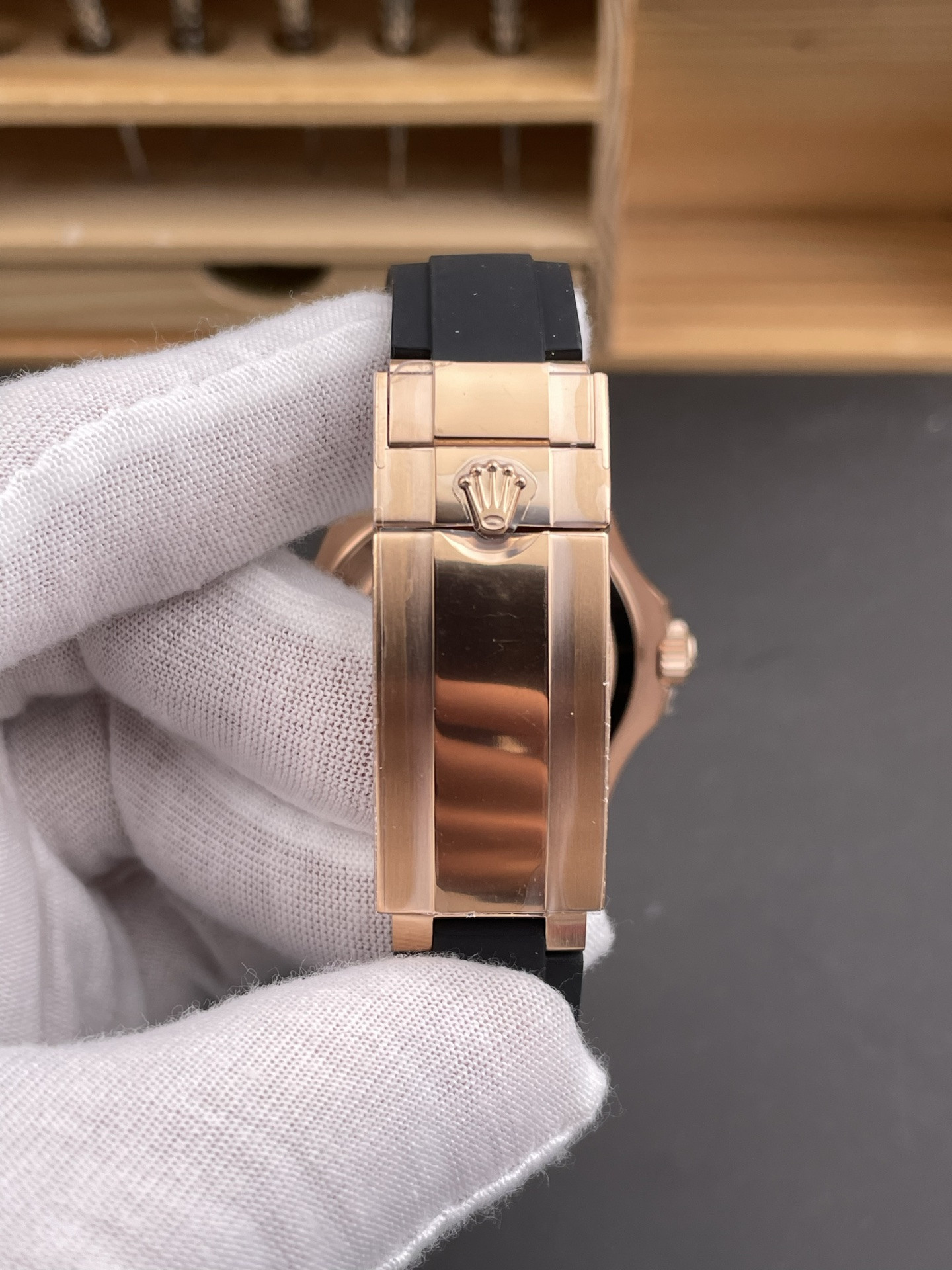 Rose Gold Yacht-Master VS Factory