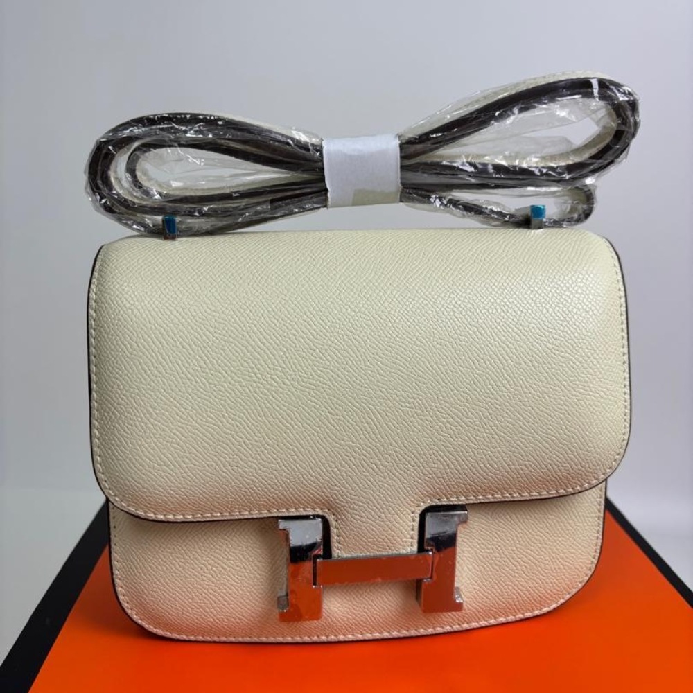 Hermes Constance Swift Silver Hardware Cream 18Cm