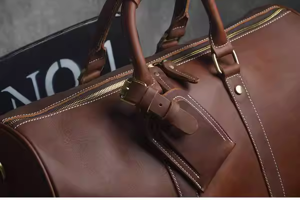 Custom-made top-grain cowhide travel bag