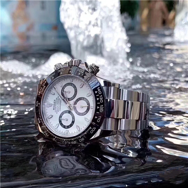 Rollie-The Crown Cosmograph Daytona Panda Dial Stainless Steel 116500ln-0001 Unworn