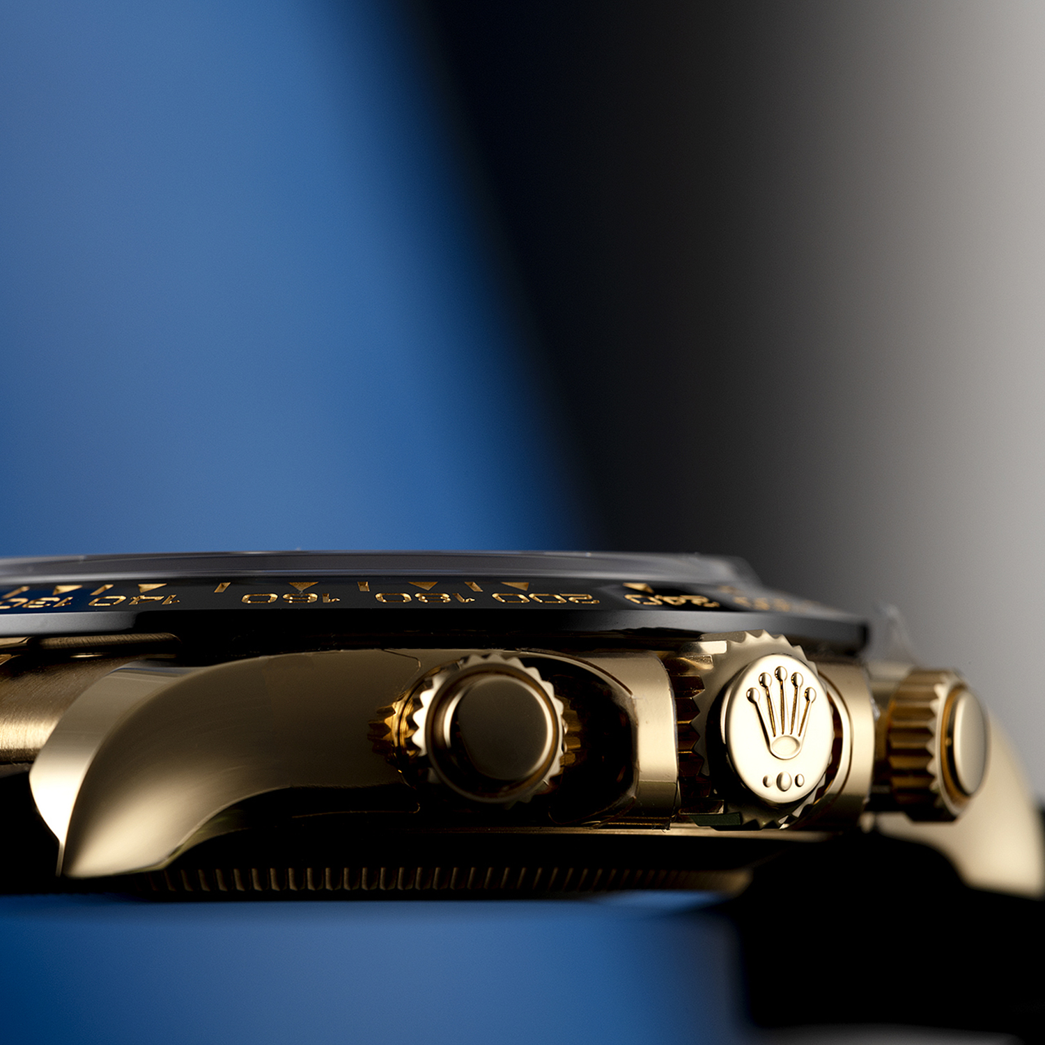 ​Rollie-The Crown Daytona Yellow Gold Black-Diamond Oysterflex Strap 116518LN-0046