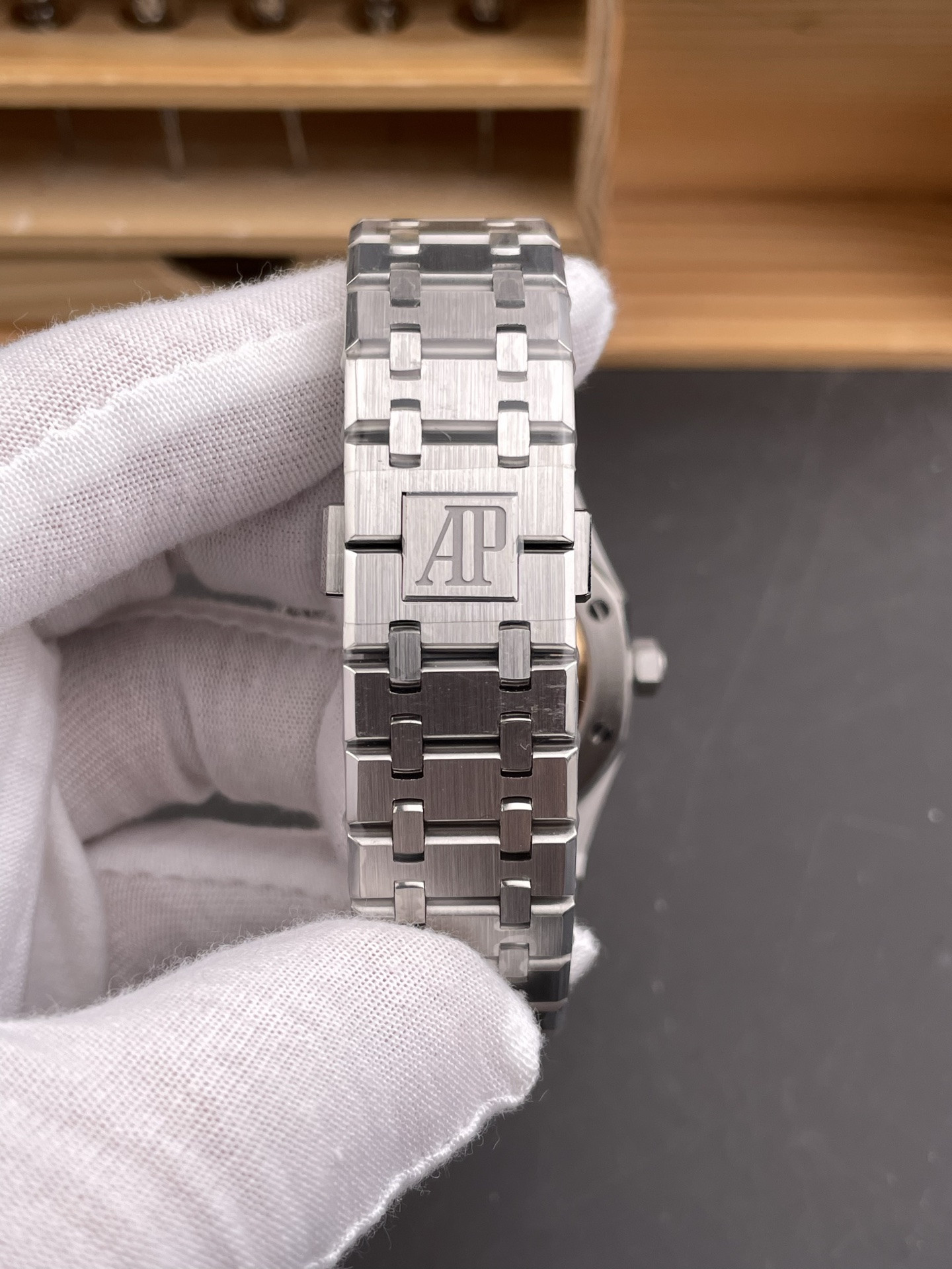 Royal Oak 15500 White Dial V2