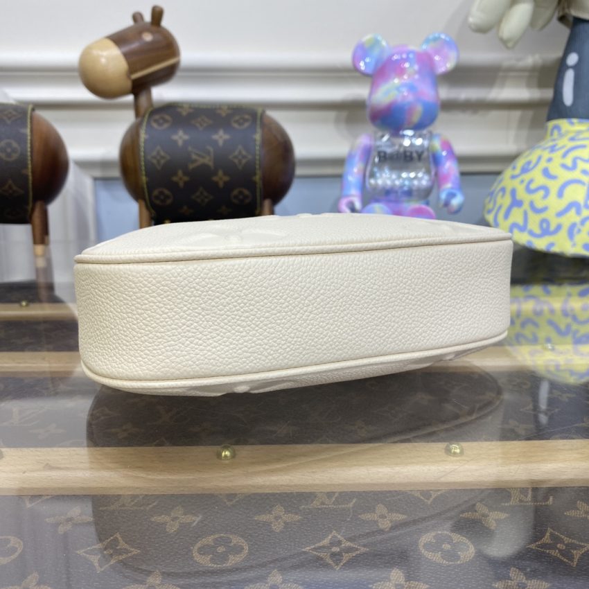 Replica Louis Vuitton Mini Moon White