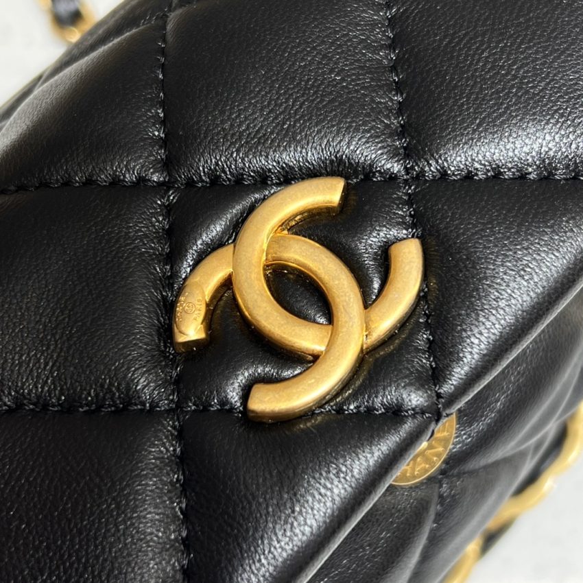 CHANEL Hobo Bag Black