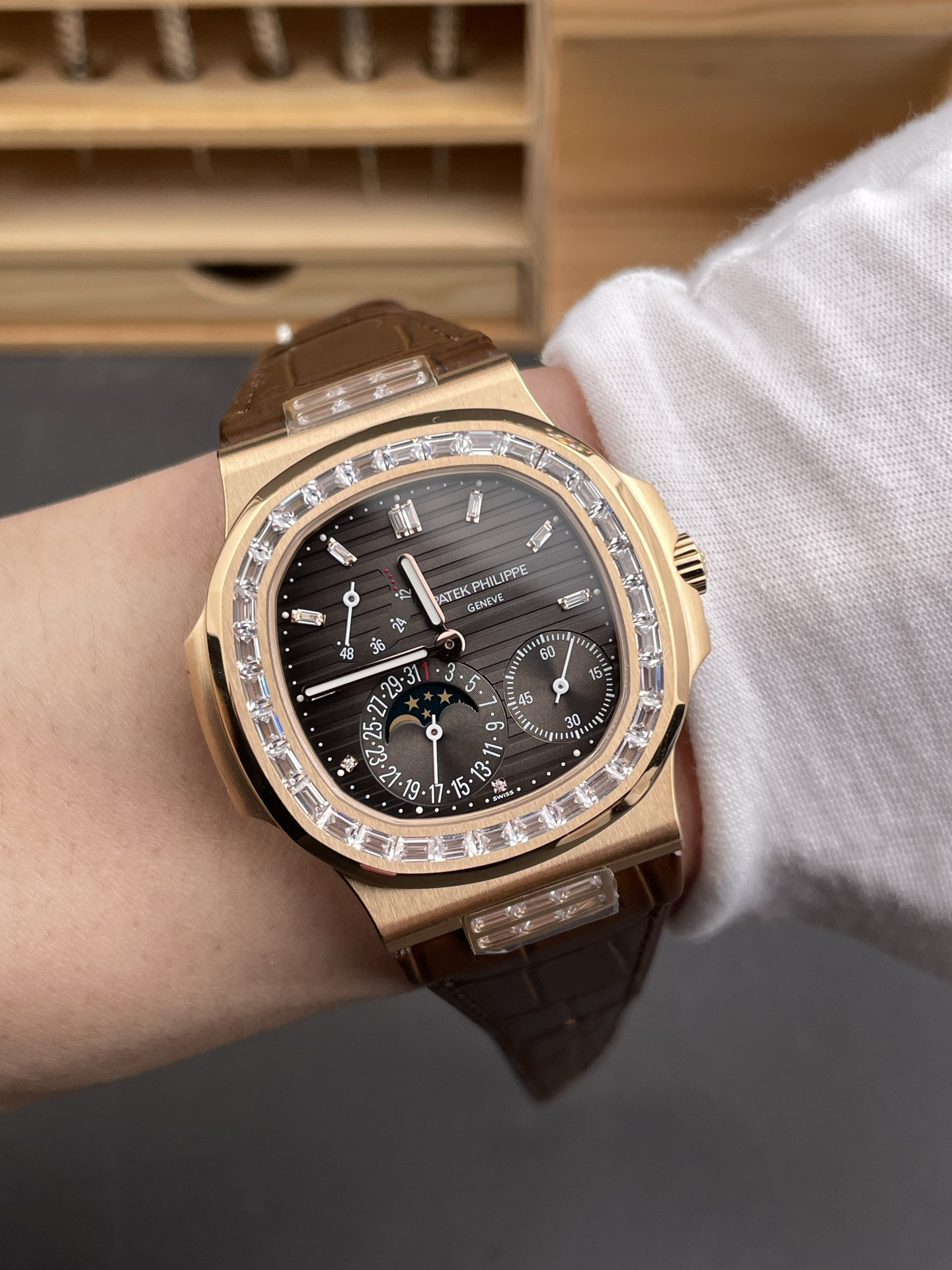 Nautilus 5724 with Baguette Diamond Bezel, Rose Gold Dark Brown Dial