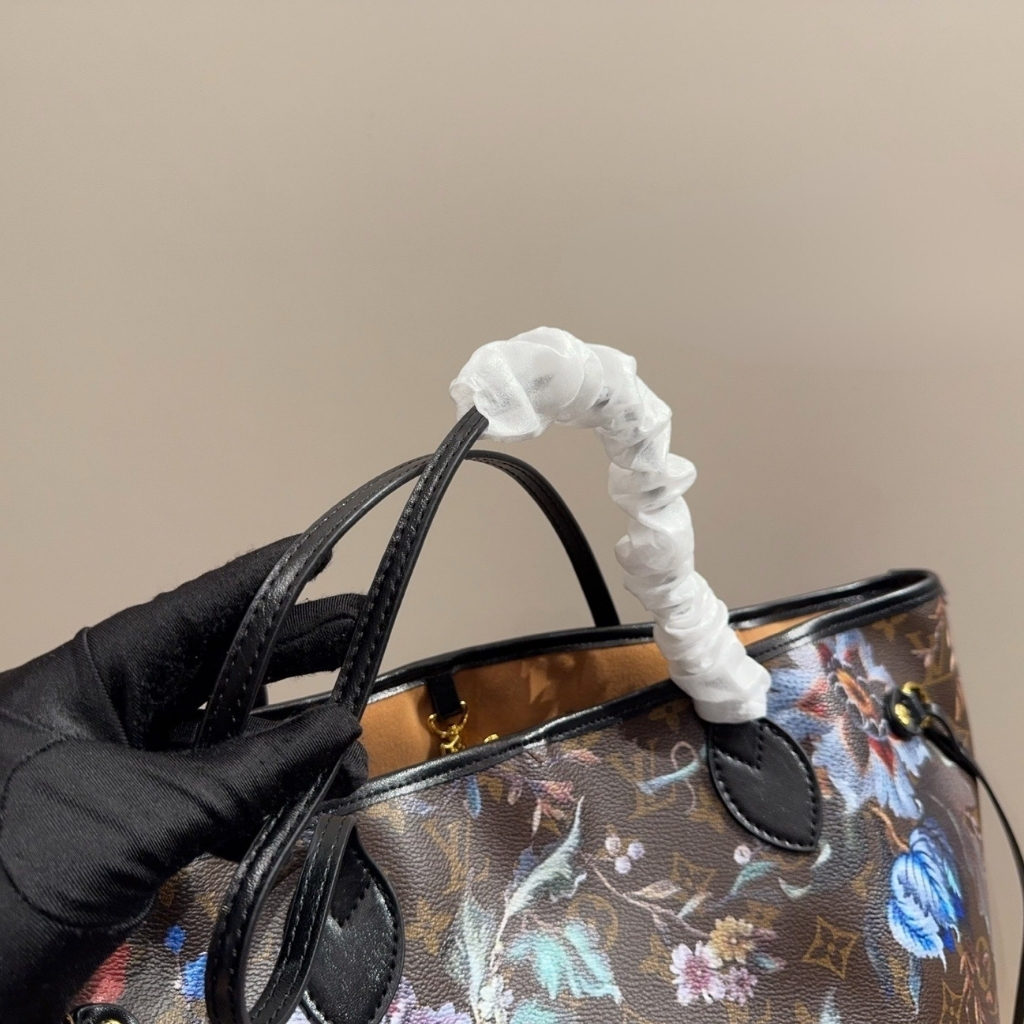 Louis Vuitton Neverfull MM Tote Bag Monogram Canvas Ebene 31cm M28918