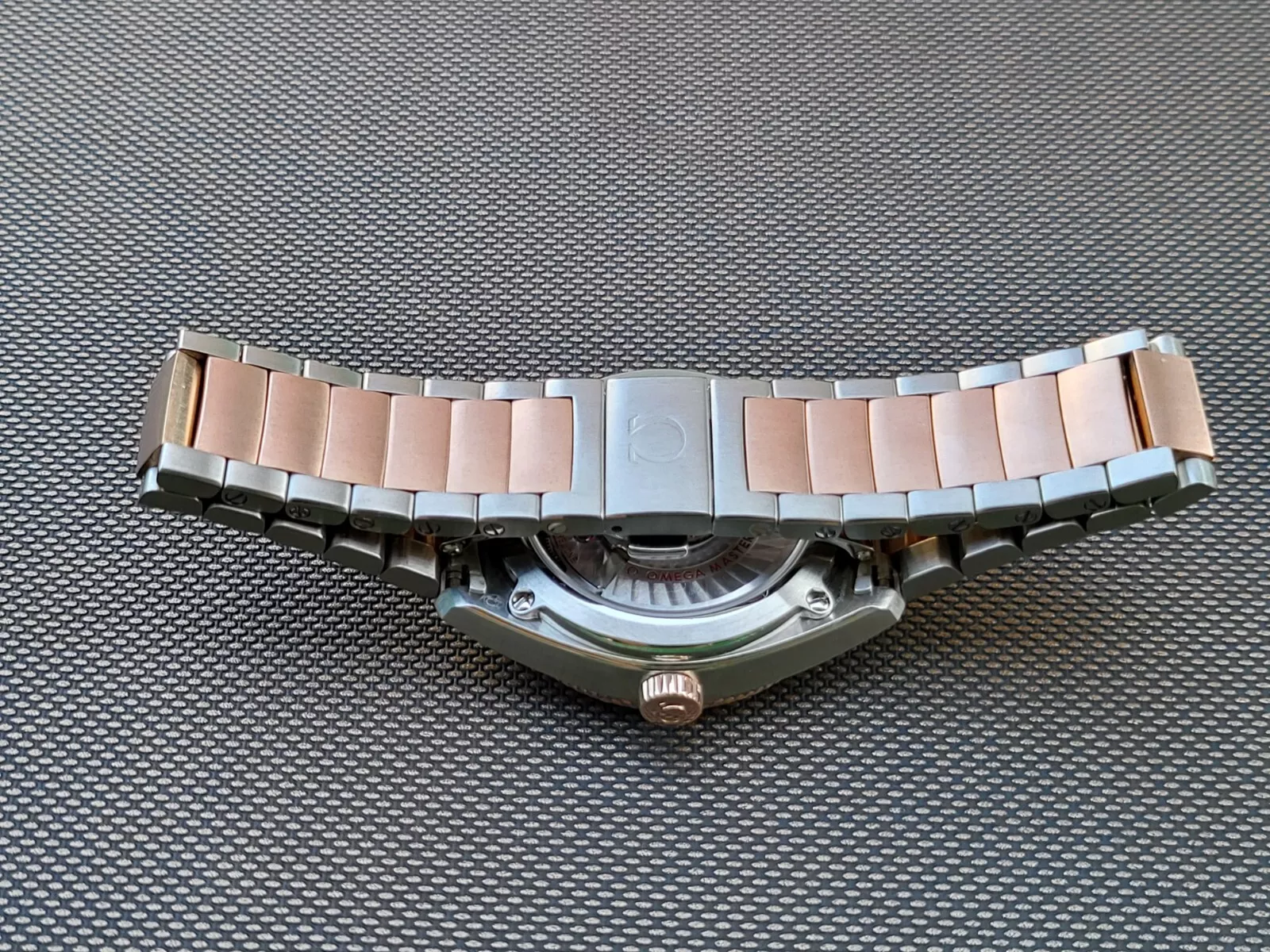 Omega Constellation Globemaster Co-Axial Master Chronometer