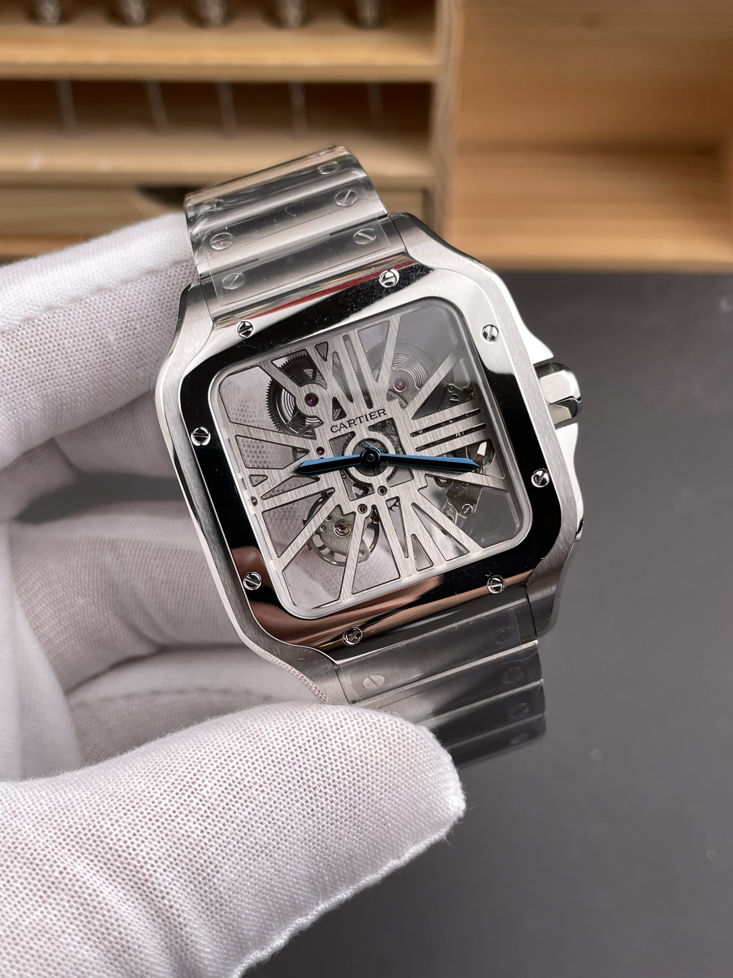 Santos Skeleton White Case
