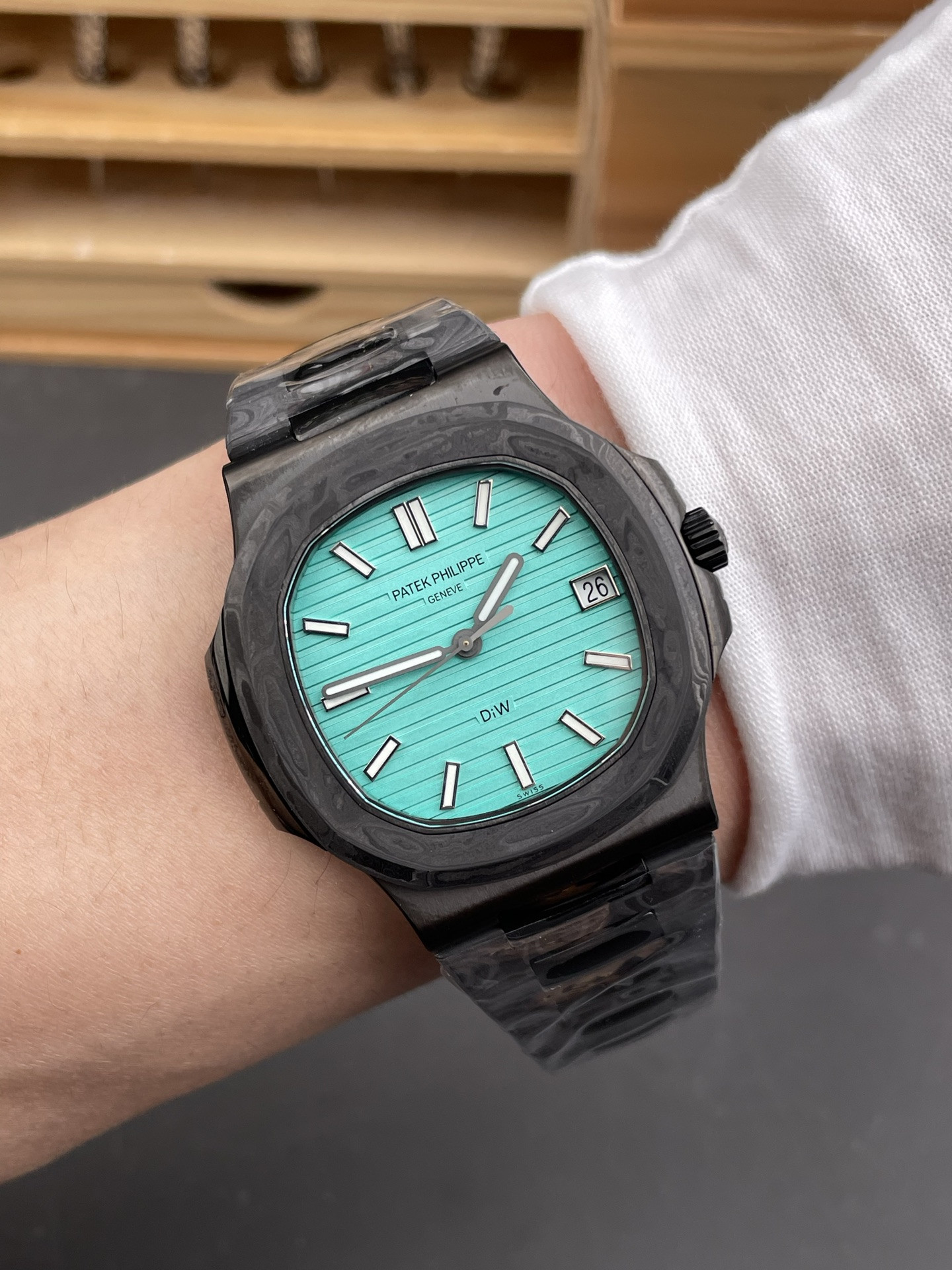 Full Carbon Nautilus 5711 Tiffany Blue