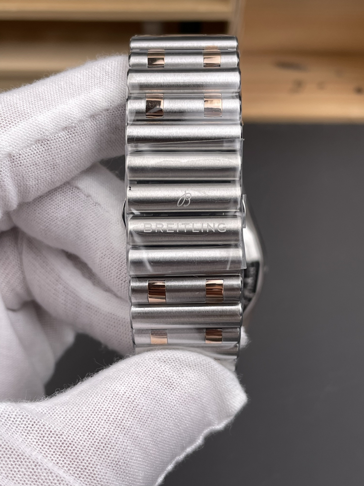 Chronomat B01 Two-tone Rose Gold Green Dial