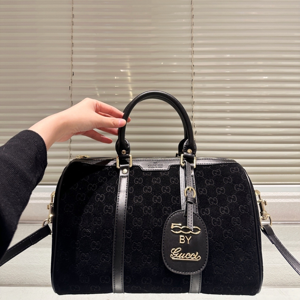 Gucci Small Jumbo GG Canvas Duffle Bag Black 30Cm