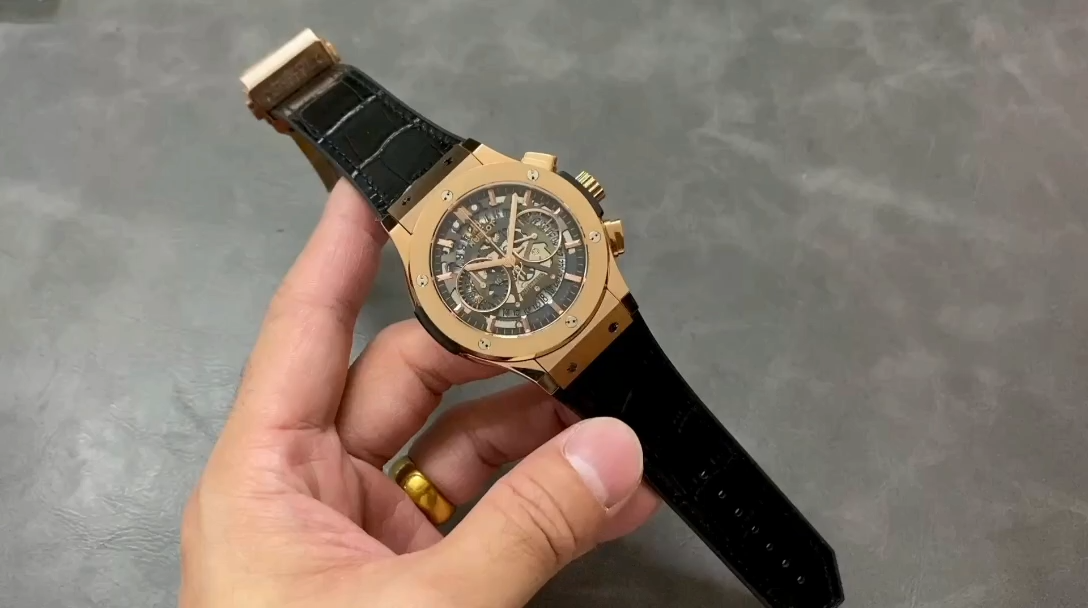 Hublot Classic Fusion Aerofusion Chronograph 525.OX.0180.LR 45mm
