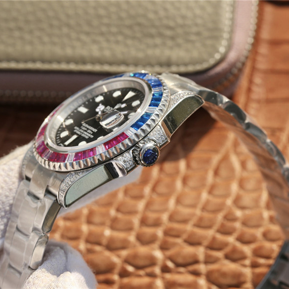 Submariner Silver Blue / Red Diamond 40mm