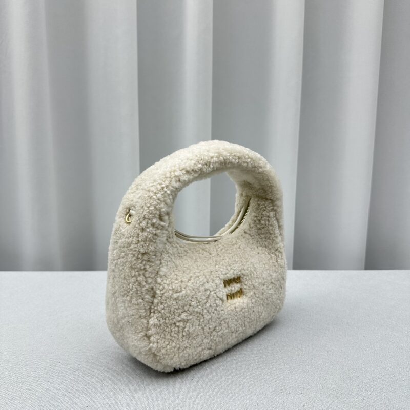 Replica Miu Miu Wander White Wool