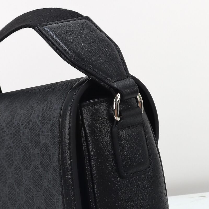 Replica Gucci Monogram Messeng Bag