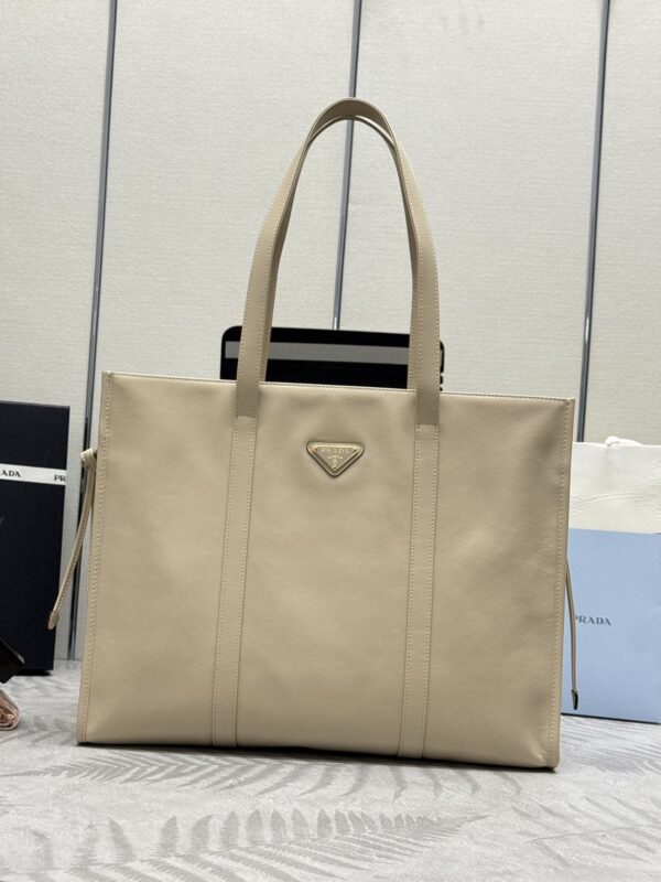 Replica Prada Antique Nappa Tote