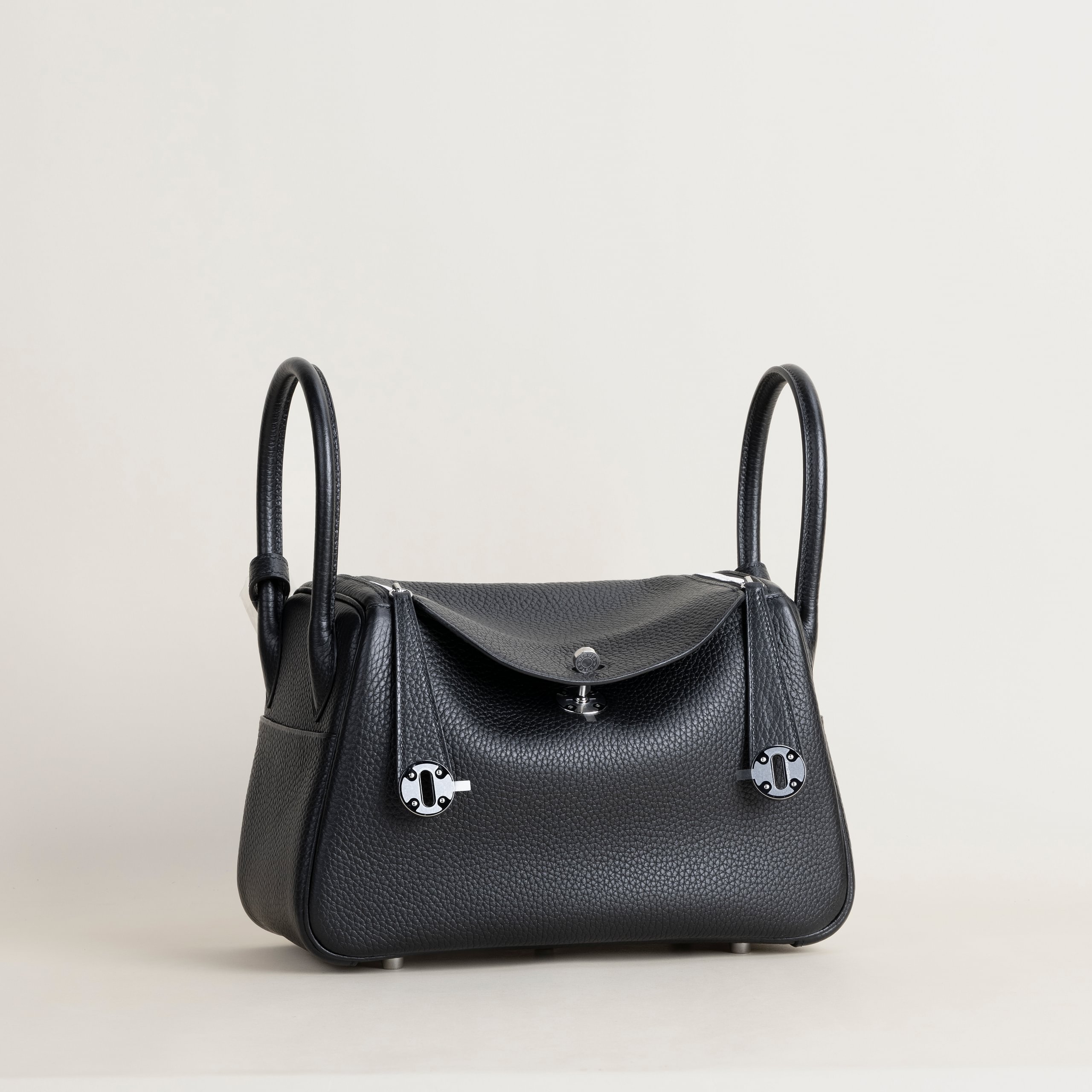 Lindy 26 clemence black PHW