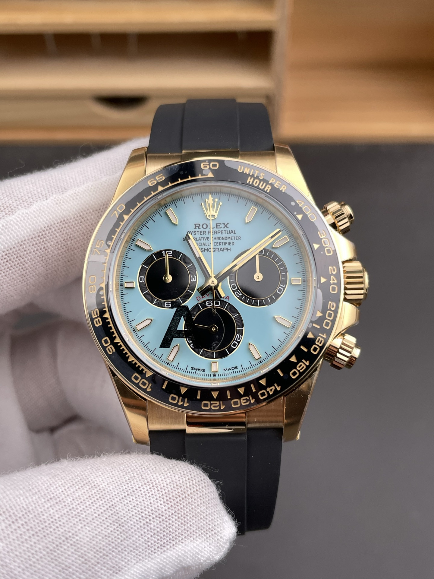 New Daytona Tiffany Blue Dial