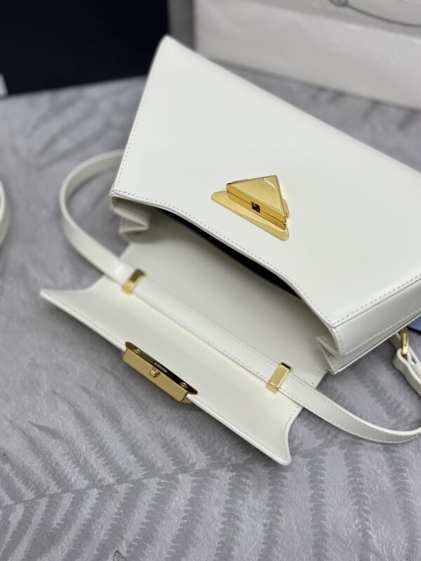 Replica Prada White Leather Handbag