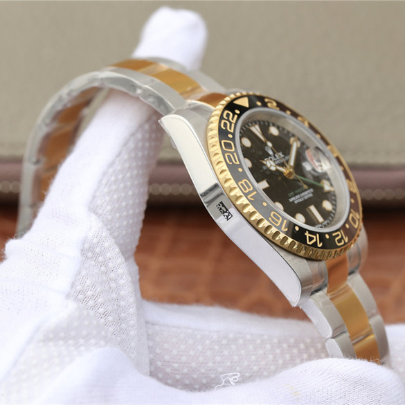 Rolex GMT-Master 2 Black/Gold Bezel Multicolor Selection 40mm