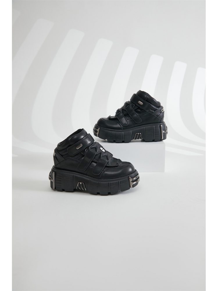 Punk Metal Decor Platform Heels Sneaker