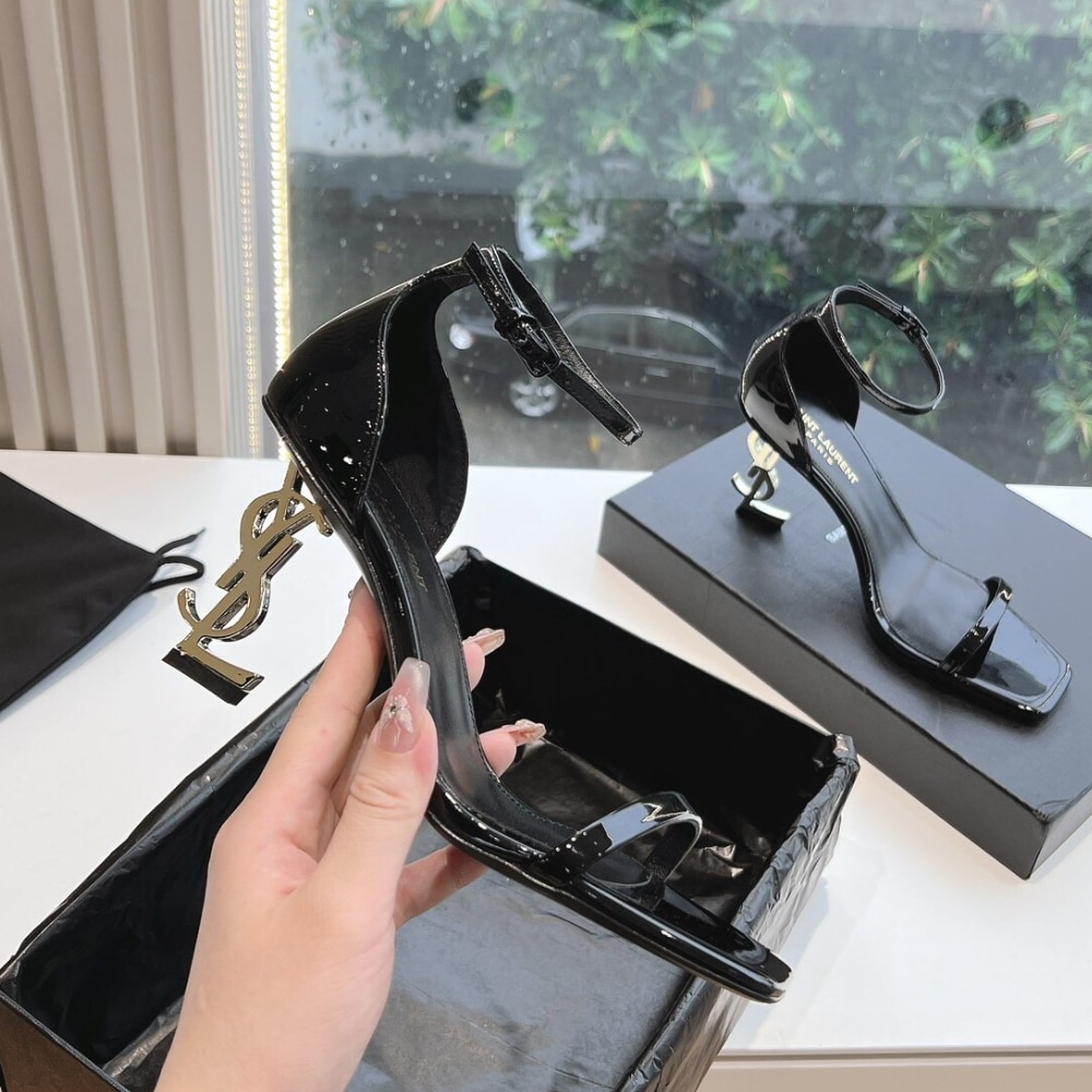 Saint Laurent Opyum Sandals In Black 5576620Npkk1000