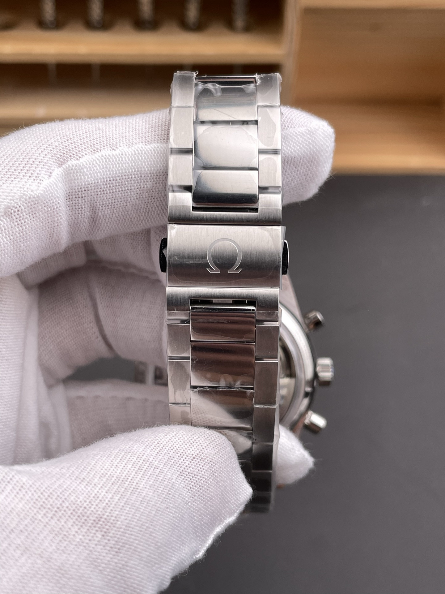 Speedmaster, Steel Bezel Black Dial