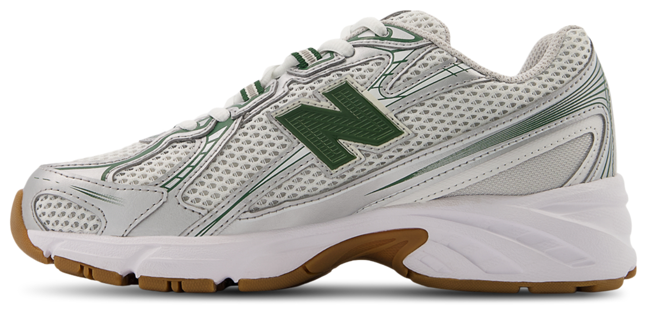 New Balance 740