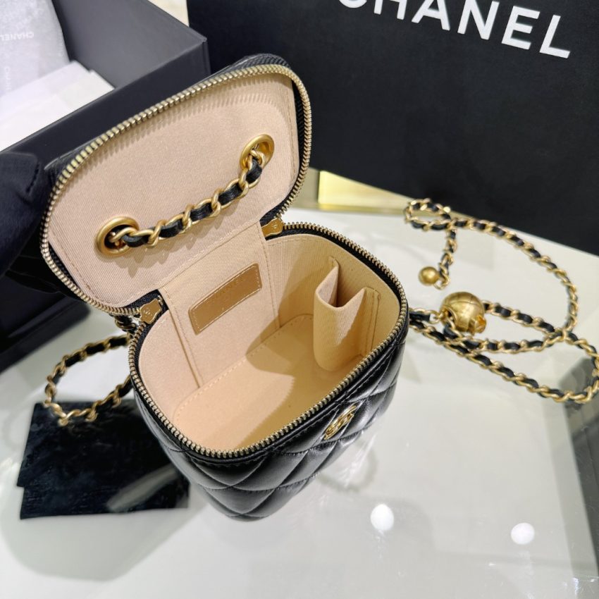 CHANEL 23P Lipstick Ball Black