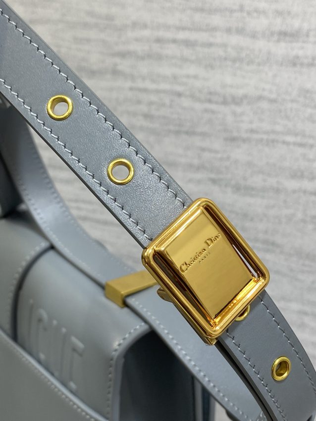 Replica Dior 30 Montaigne Blue
