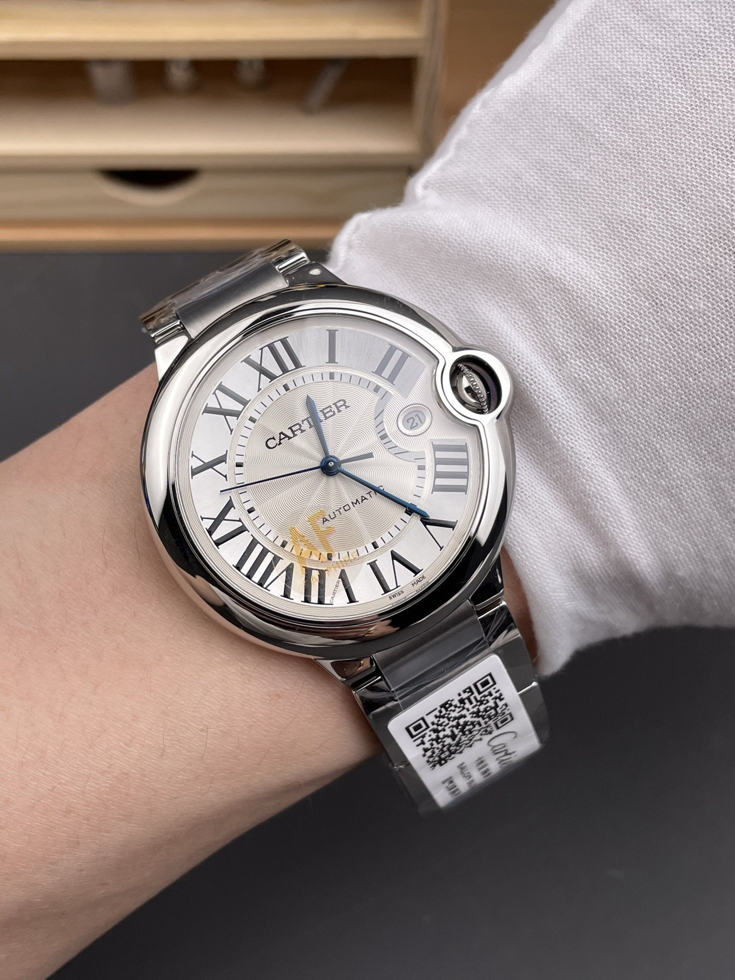 Ballon Bleu, Blued Steel Hands White Dial