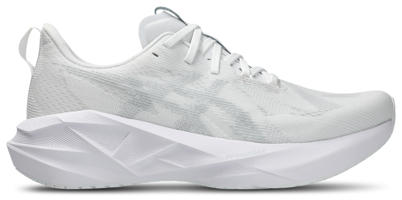 ASICS® Novablast 5