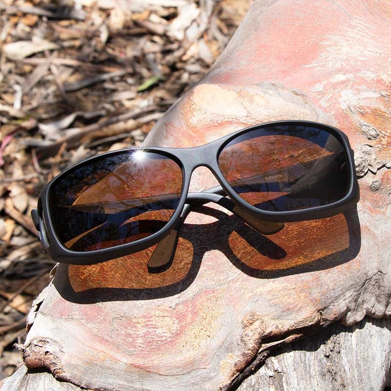 Black Style Line Frame with Polarized Amber Lens