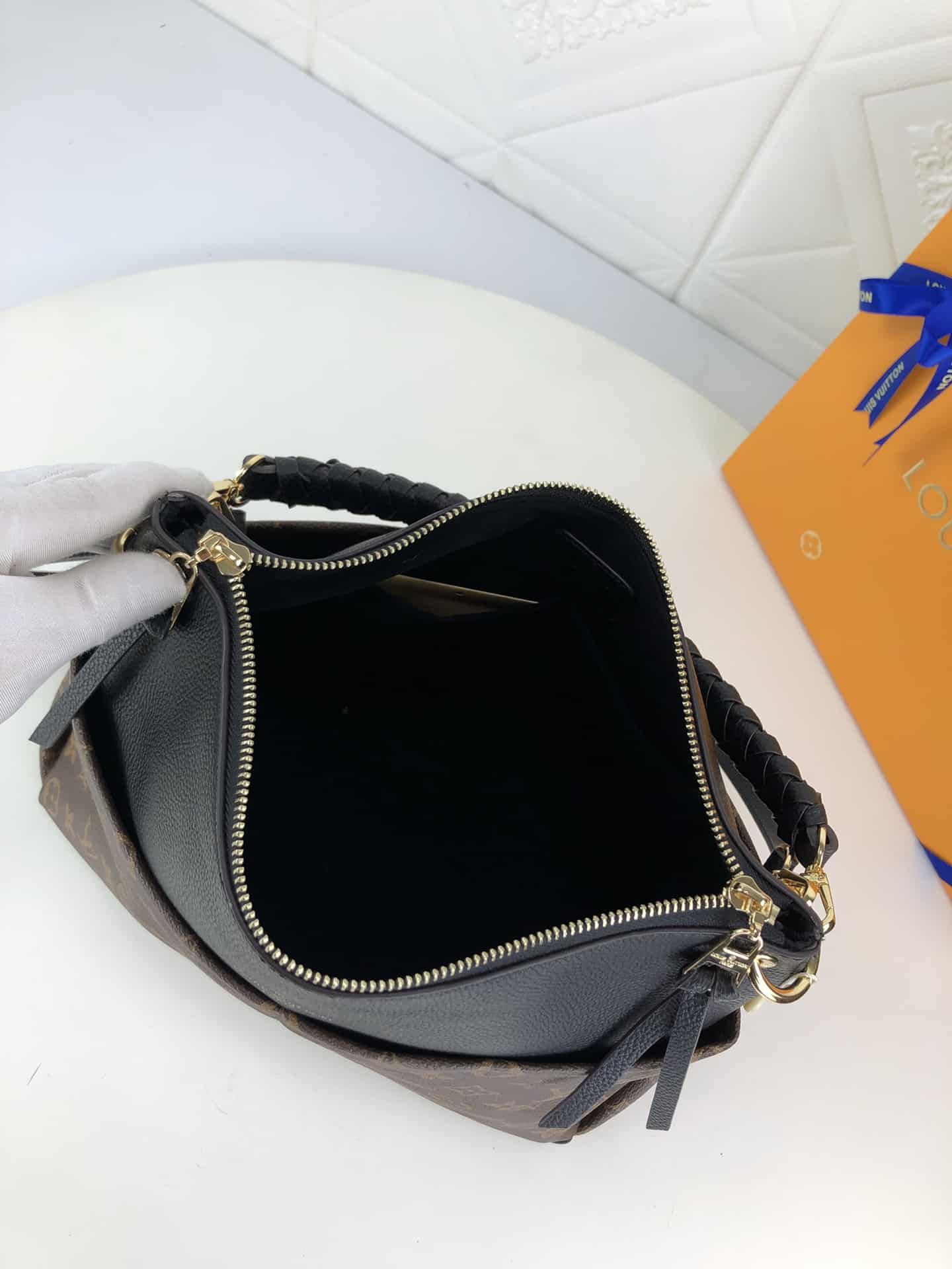 Louis Vuitton Maida Hobo Handbag Black Monogram 33Cm