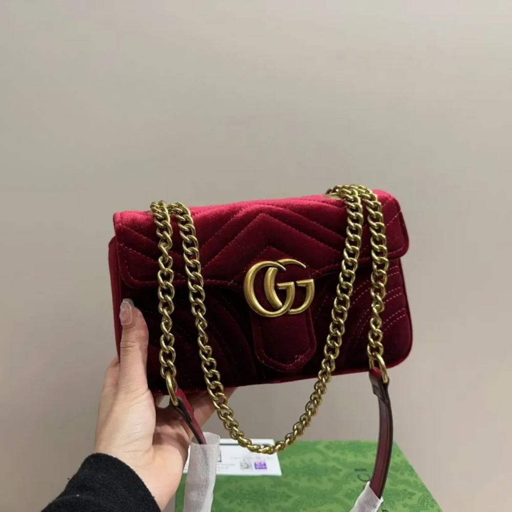 Gucci Gg Marmont Shoulder Bag Velvet Leather Red 20Cm 443497K4D2T 6433