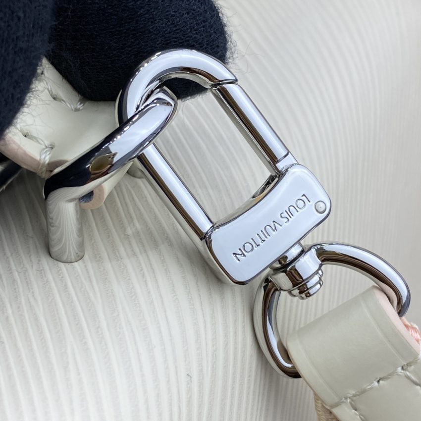 Replica Louis Vuitton Cluny Mini Beige