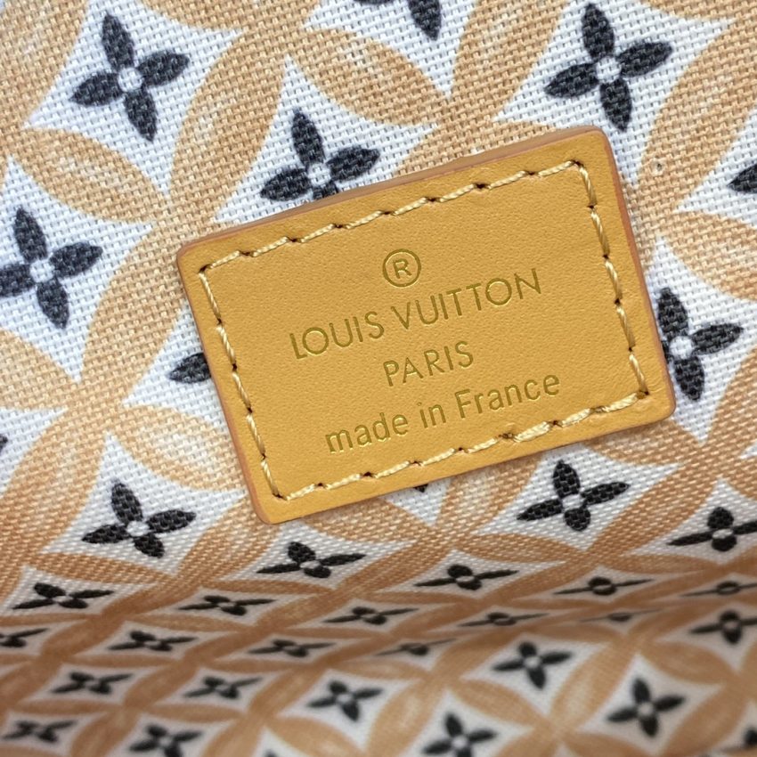 Replica Louis Vuitton Pochette Metis Apricot