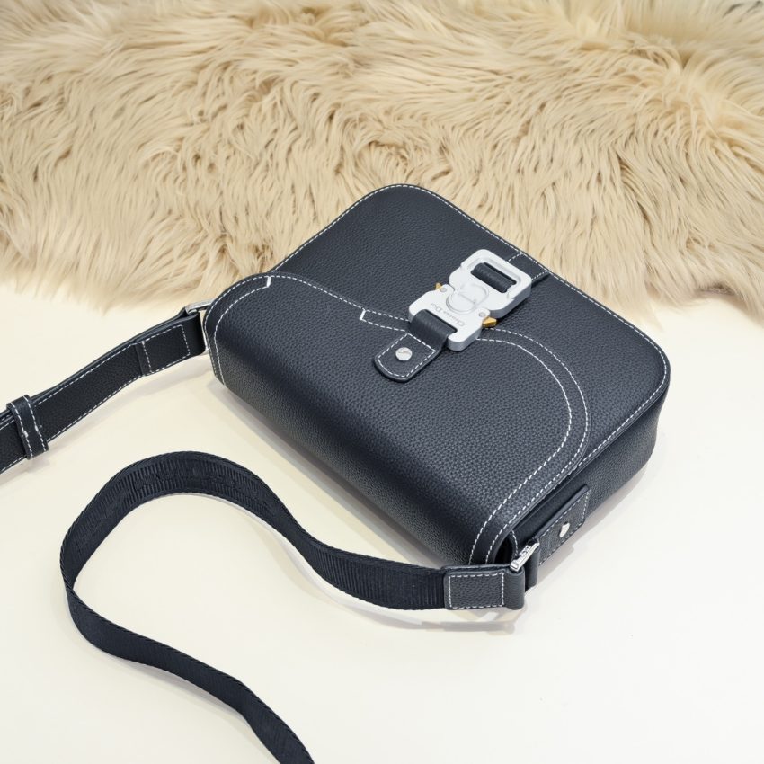 Replica Dior Saddle Messenger Bag Black
