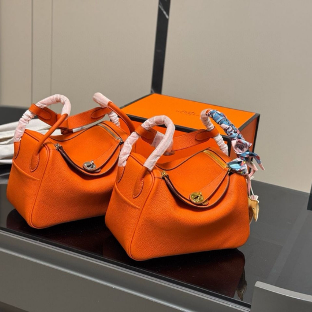 Hermes Lindy 26 Orange 26cm