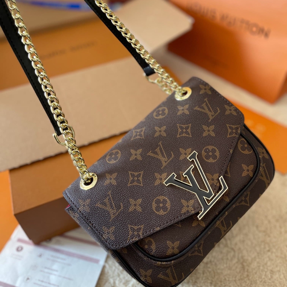 Louis Vuitton Passy Bag Monogram Canvas Brown 23Cm M45592