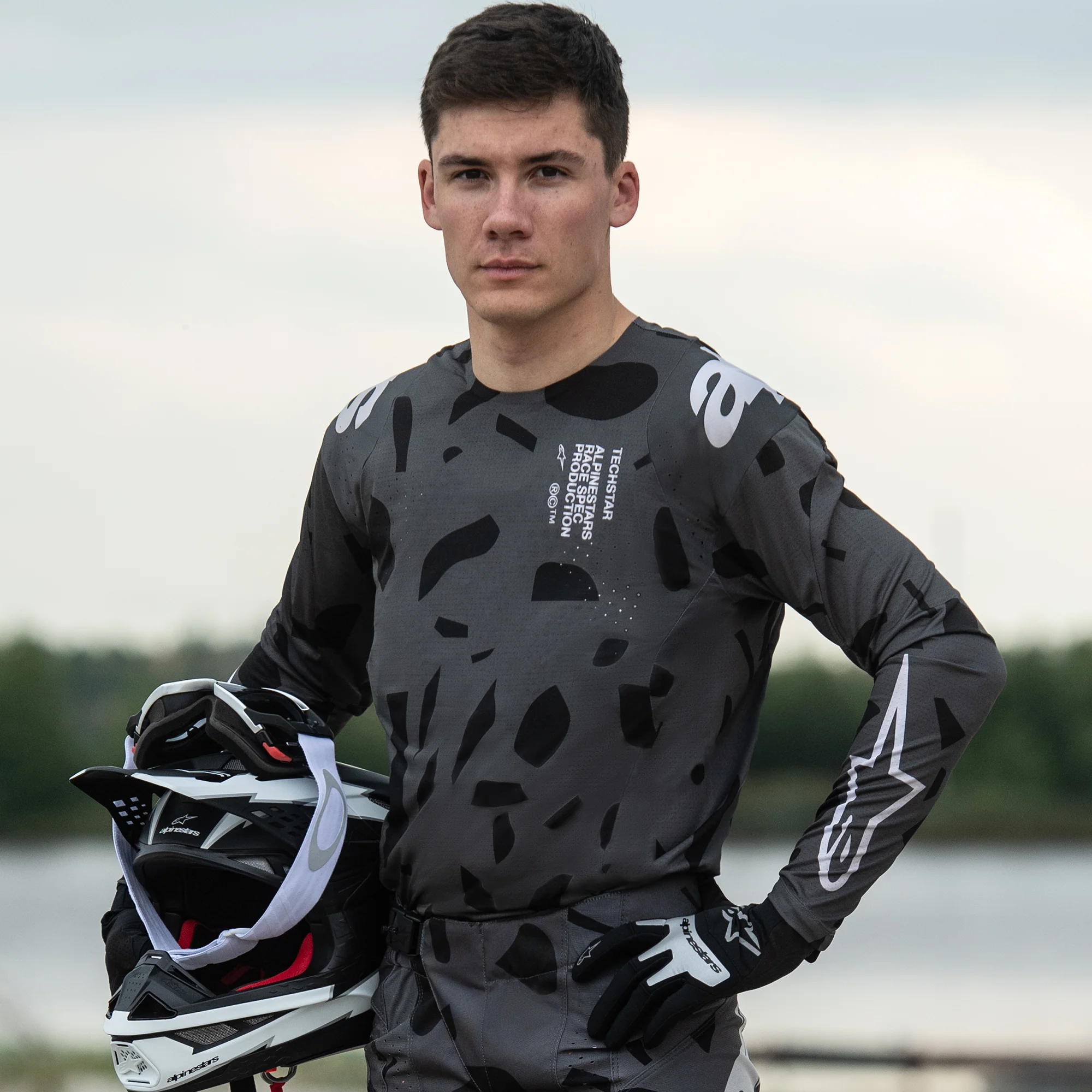 2024 Techstar Graphite Jersey