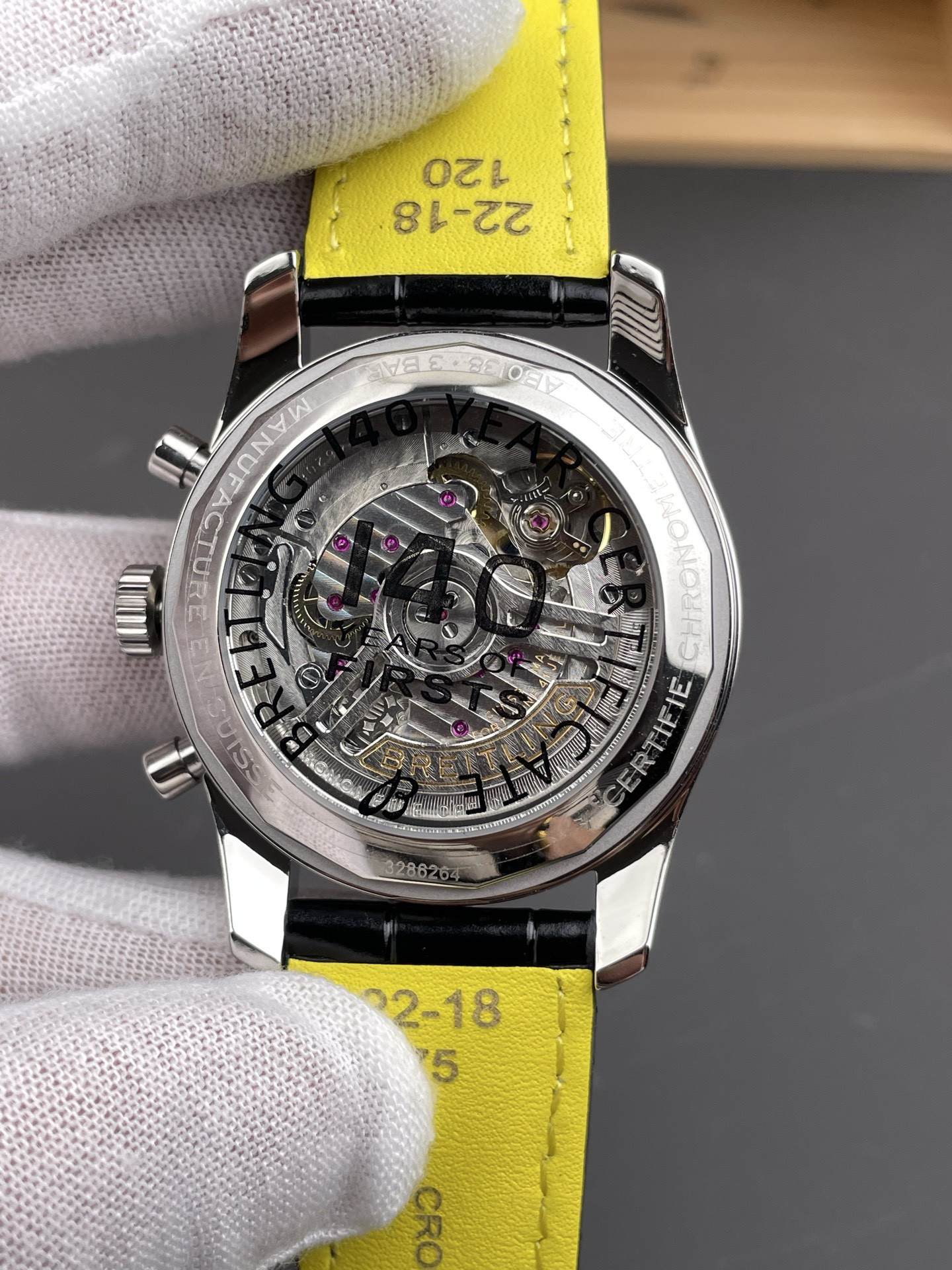 Navitimer B01 Black Dial