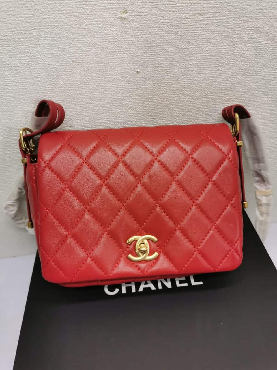 Chanel 23b Small Flap Bag Red 22cm