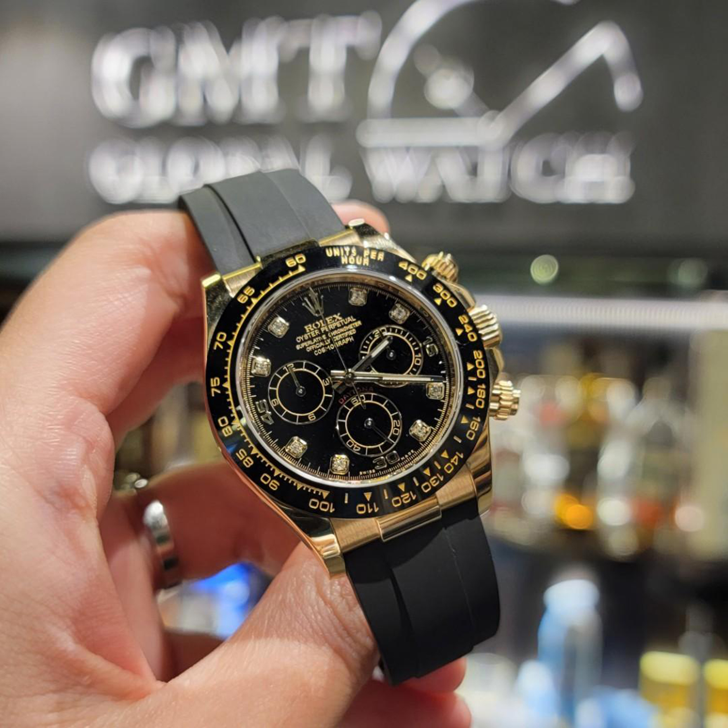 Rolex Daytona Yellow Gold Black-Diamond Oysterflex Strap 116518LN-0046