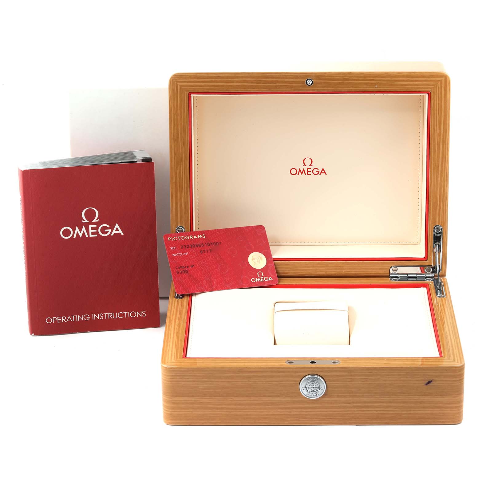 Omega De Ville 41.0 MM, steel on leather strap 4850.50.31