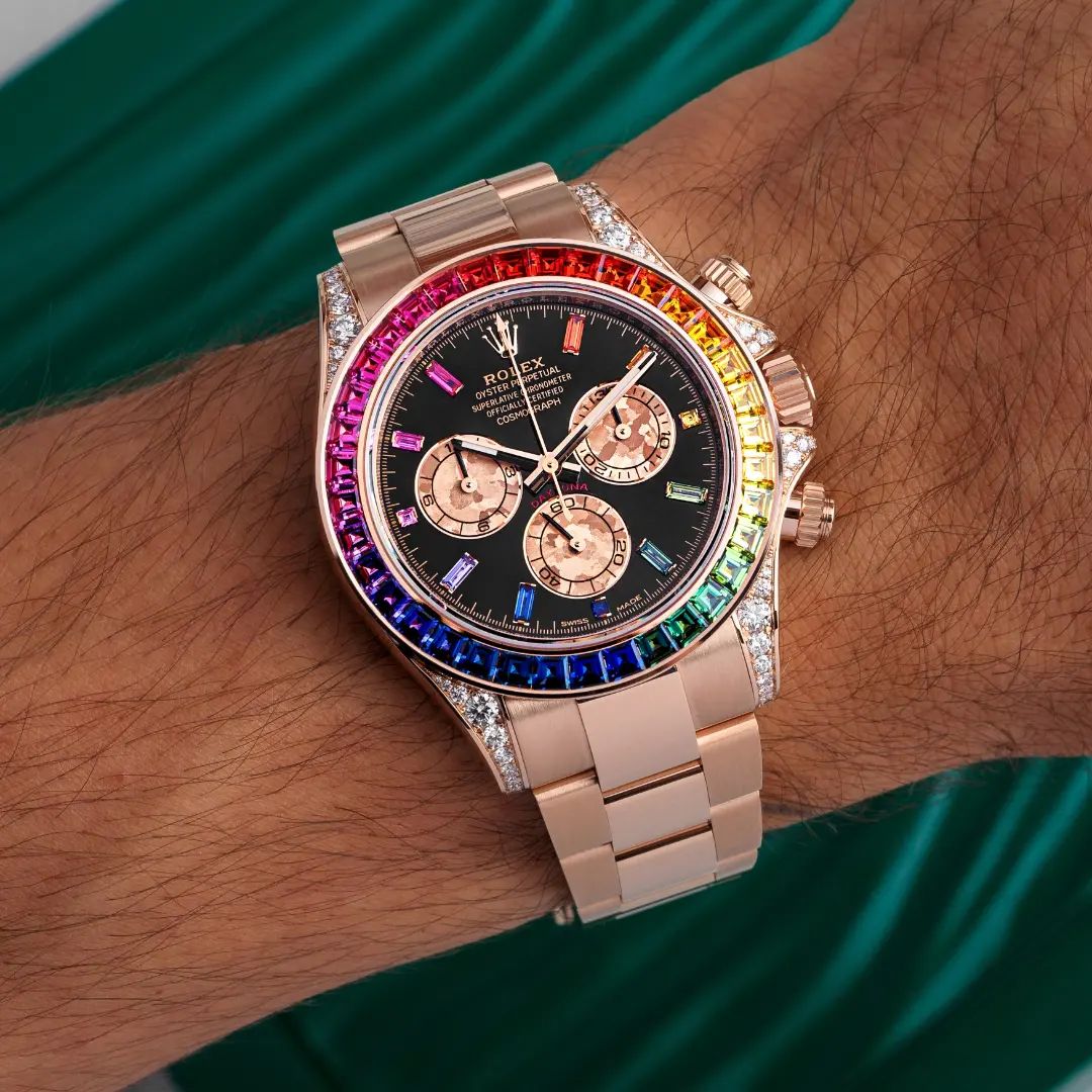 Rolex Cosmograph Daytona 116595RBOW 40mm Everose Gold Rainbow Sapphire Watch