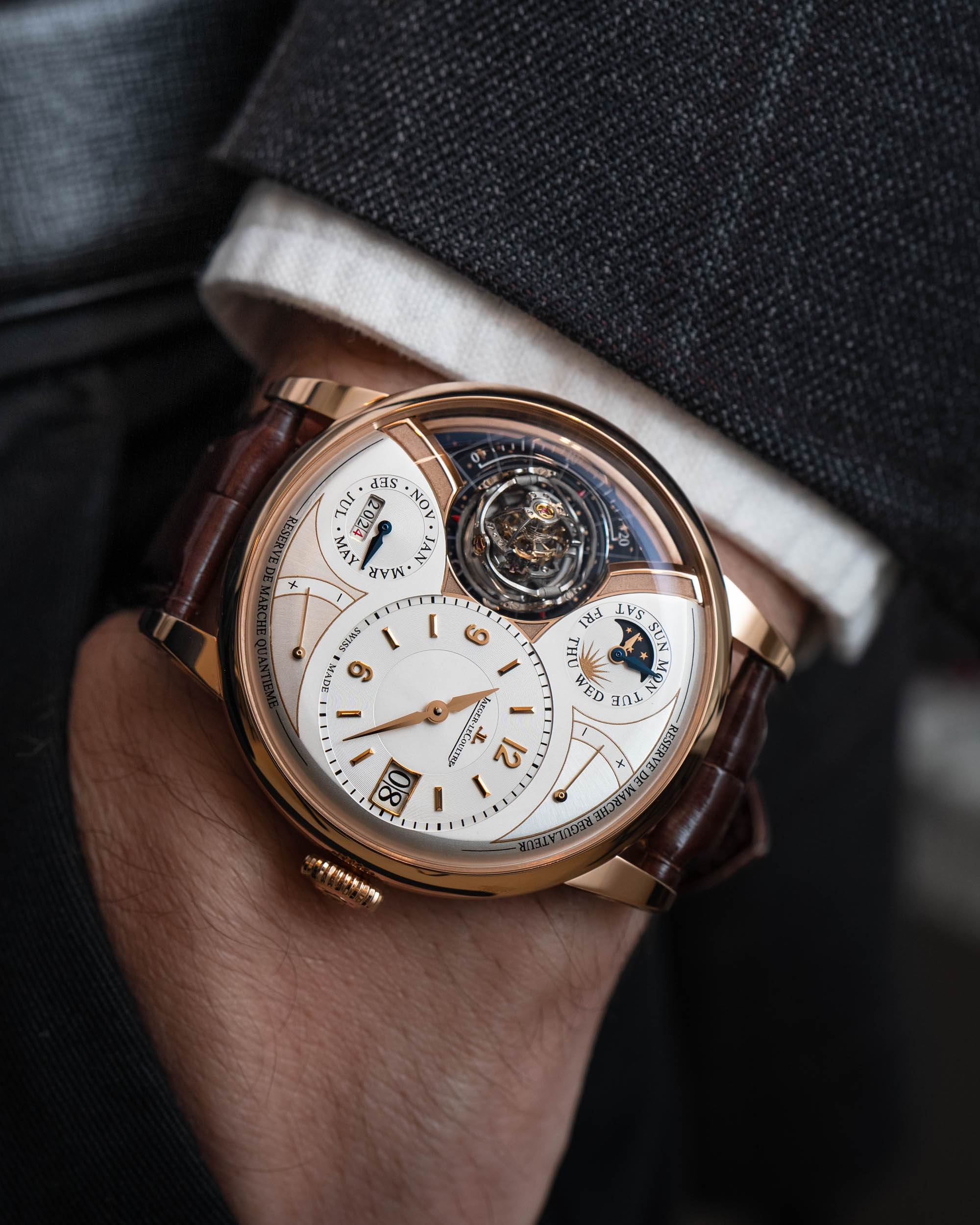 Jaeger-LeCoultre NEW THREE-AXIS TOURBILLON