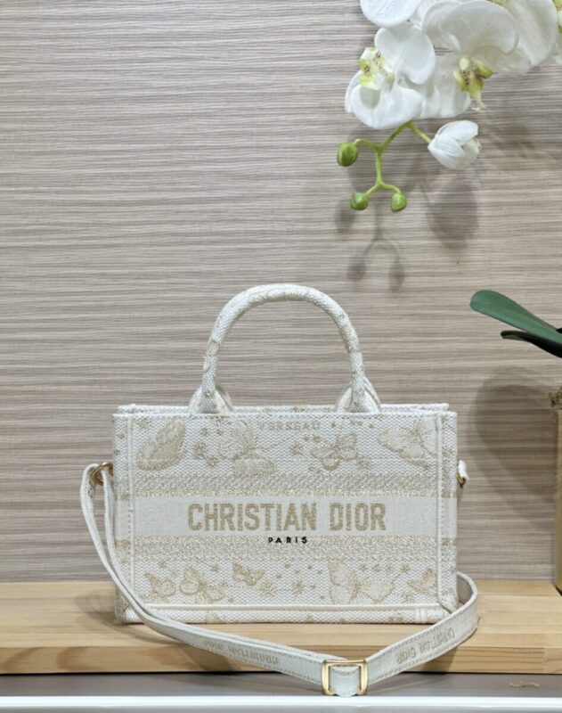 Replica Dior Tote Book Mini Kingdee