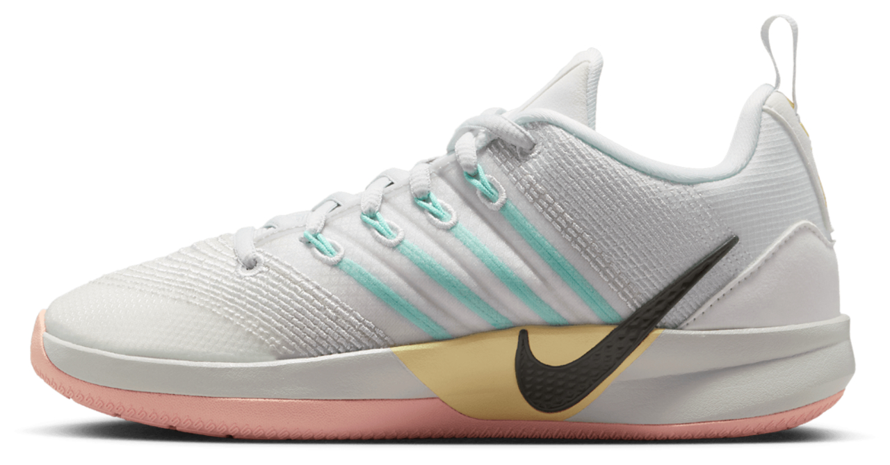 Nike Sabrina 3